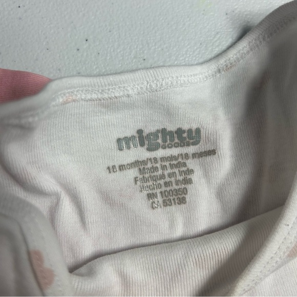 Pink and White Heart Patterned Kids Onesies Set of 2 Size 18 Months - Picture 7 of 7